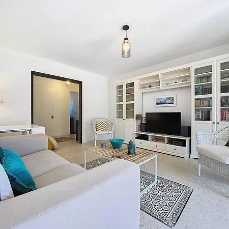 T3 Avec Climatisation Et Terrasse A 50m De La - Fr-1-770-20 Apartmán